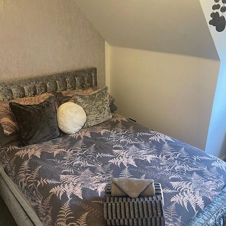 Meadow View Flat 1 Apartment Hurst Luaran gambar