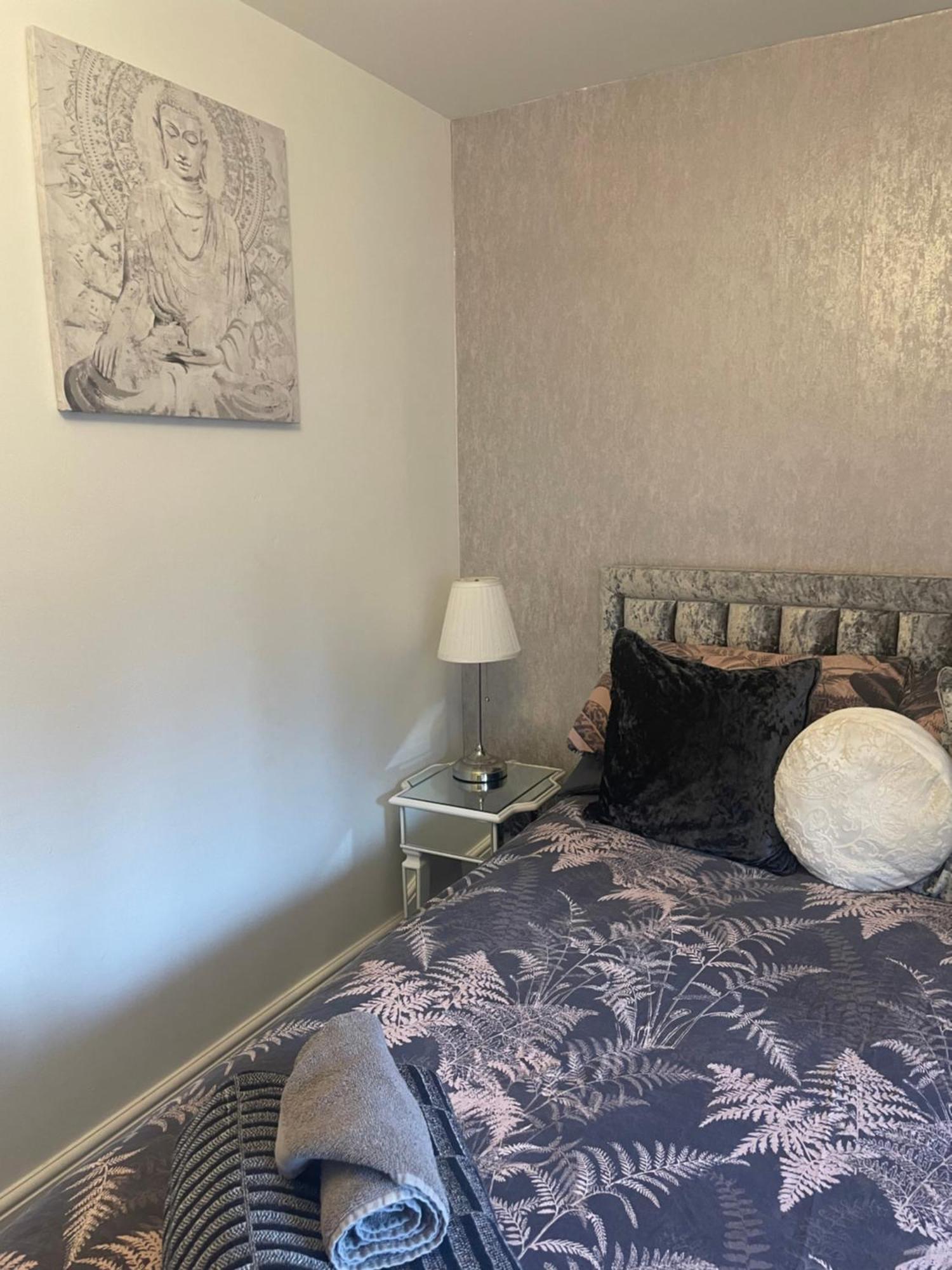 Meadow View Flat 1 Apartment Hurst Luaran gambar
